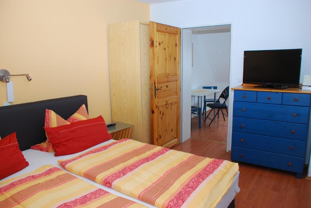 Hotel Alt-Rodenkirchen Köln Szoba fotó